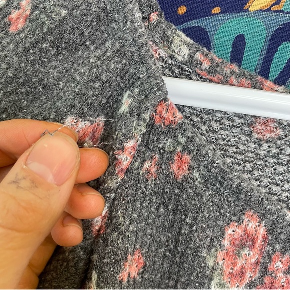 🦋5/20$🦋 floral stretchy crop top - Picture 6 of 9